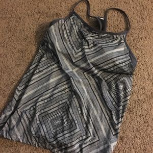 Fabletics Printed Tank Top w/ inside bra